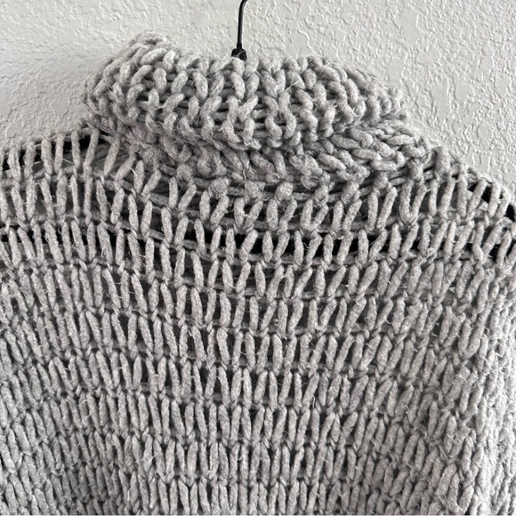 Mango Gray Chunky Knit Turtleneck Sweater Oversized Cozy Size L - Picture 8 of 15